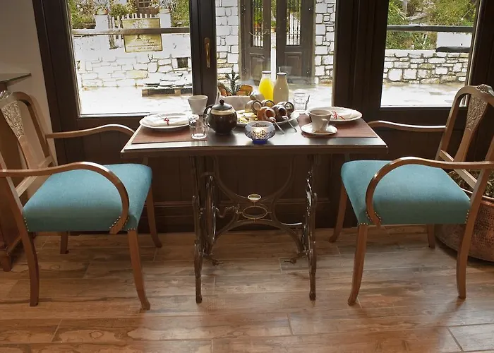 4 Seasons In Gasthuis Vizítsa